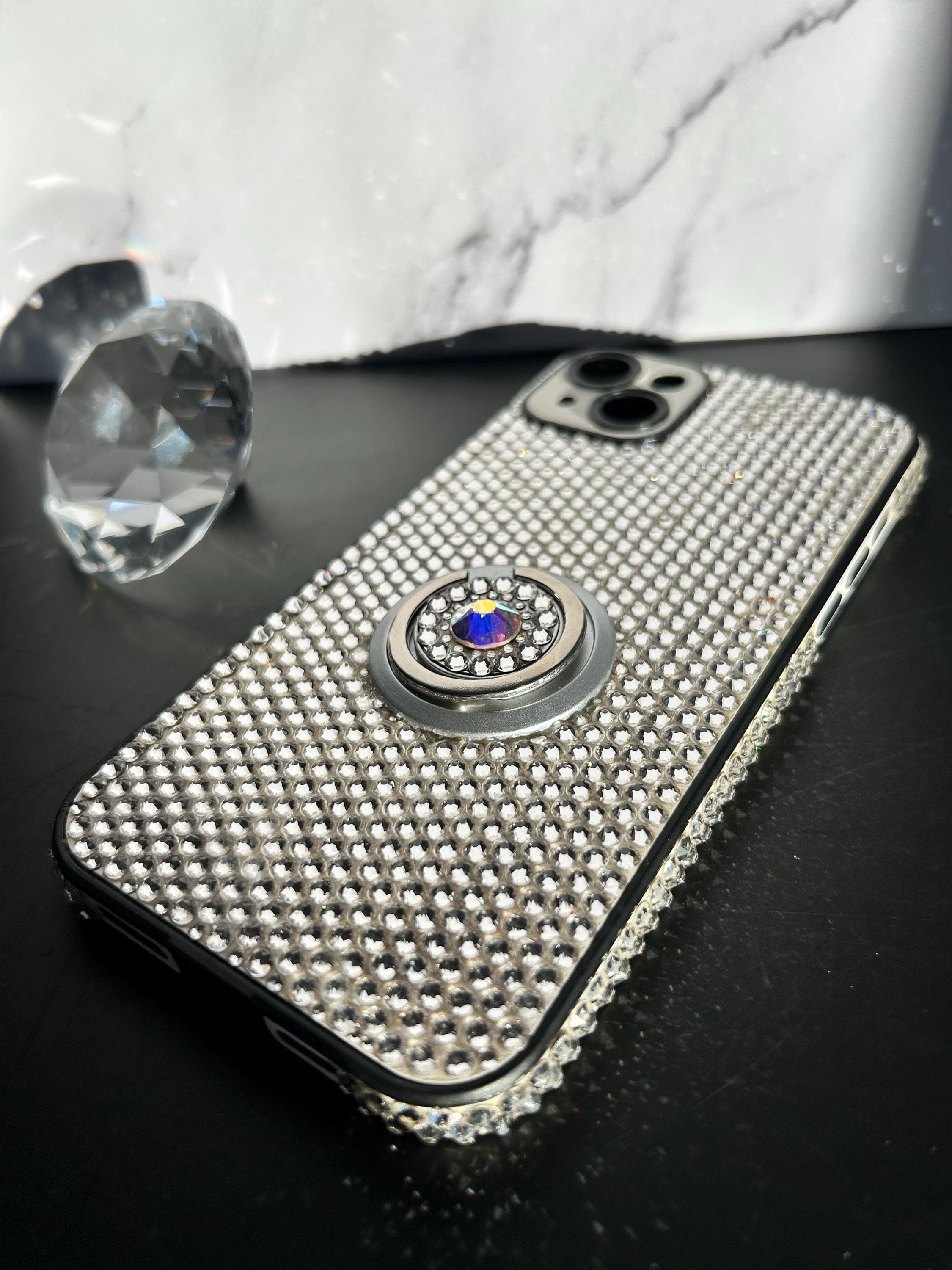Bling luxury iPhone case with ring holder — photograph 1 of 10
