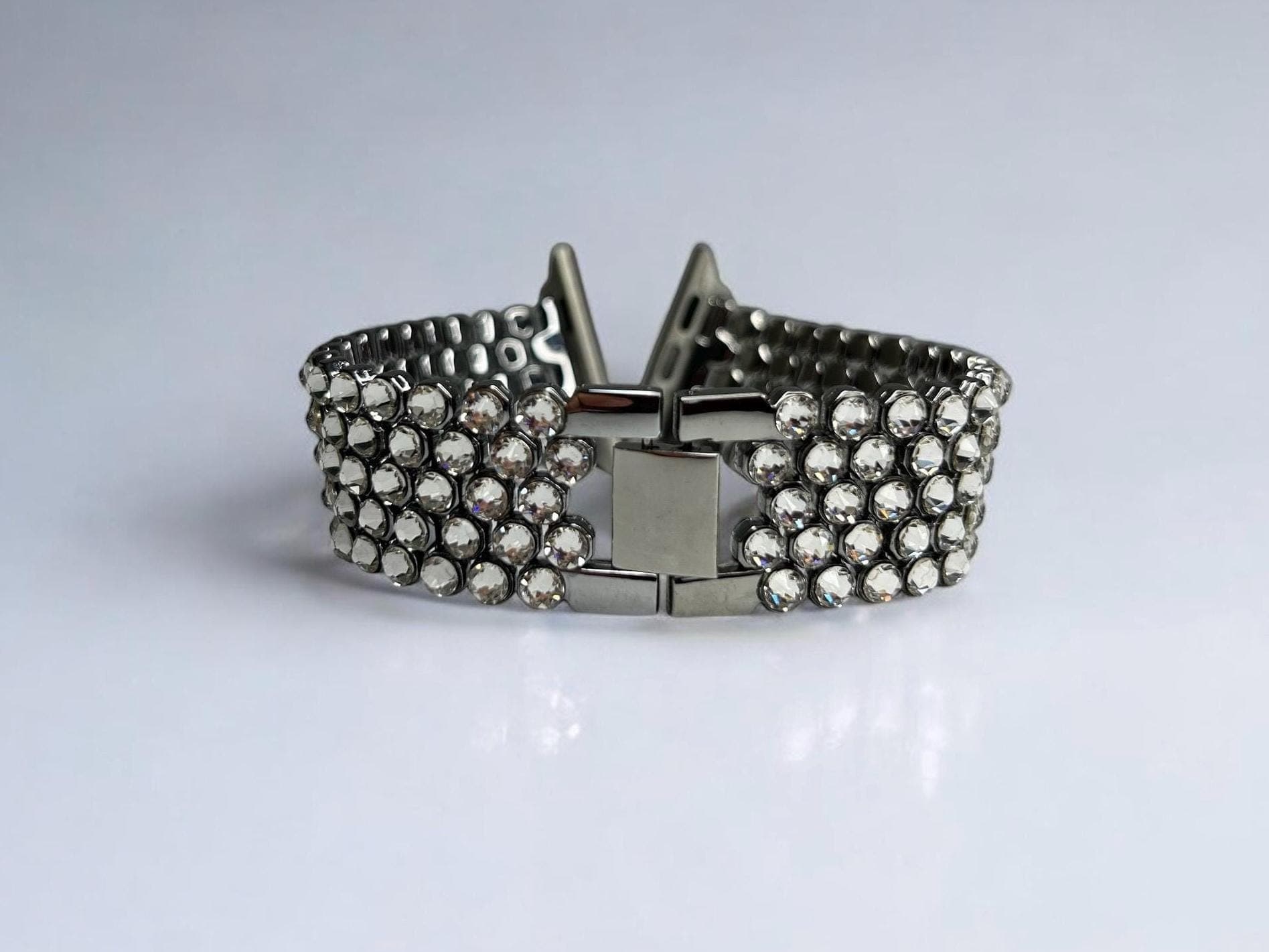 Classic silver Apple watch band