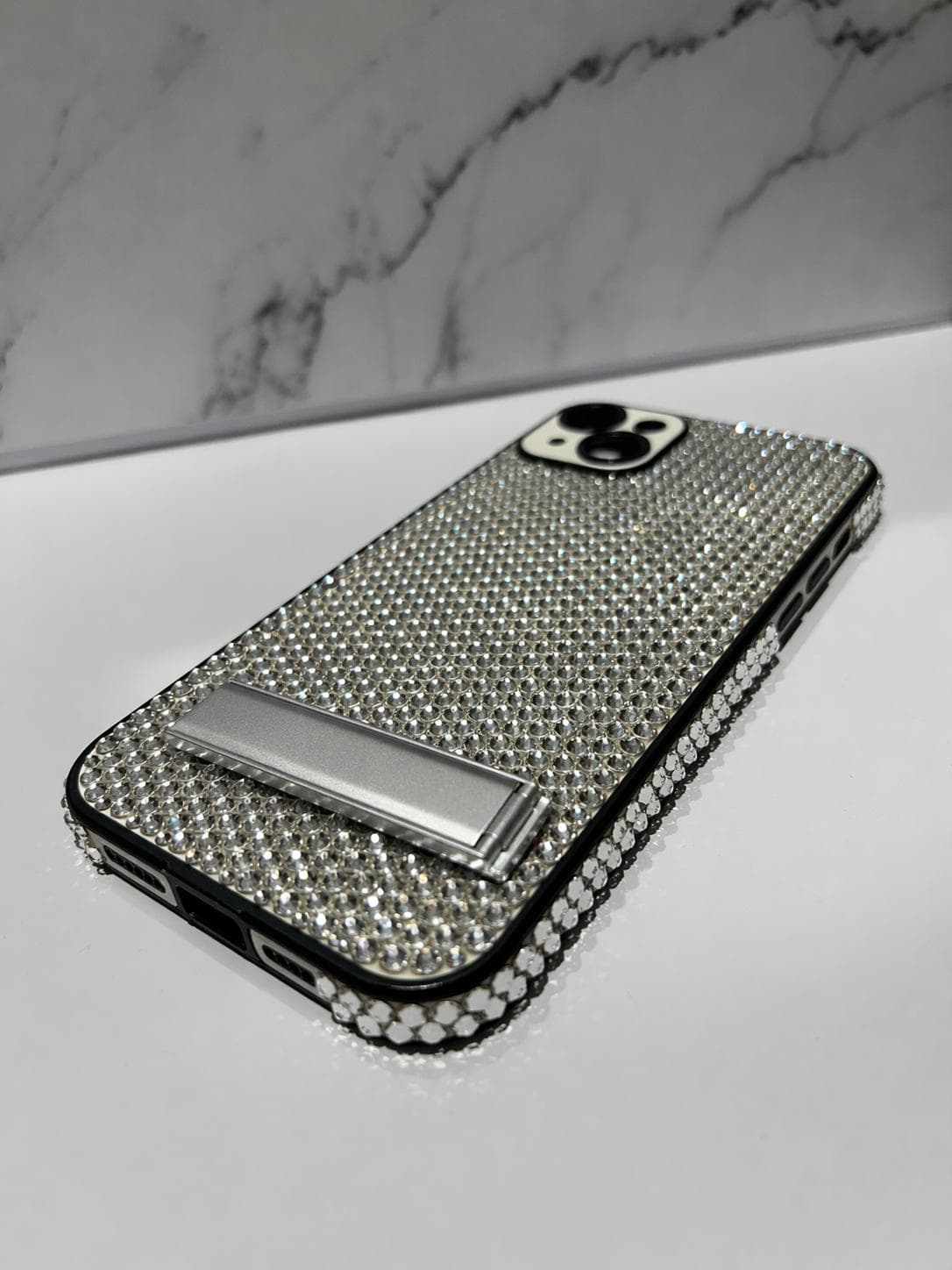 Crystal iPhone case — photograph 1 of 9