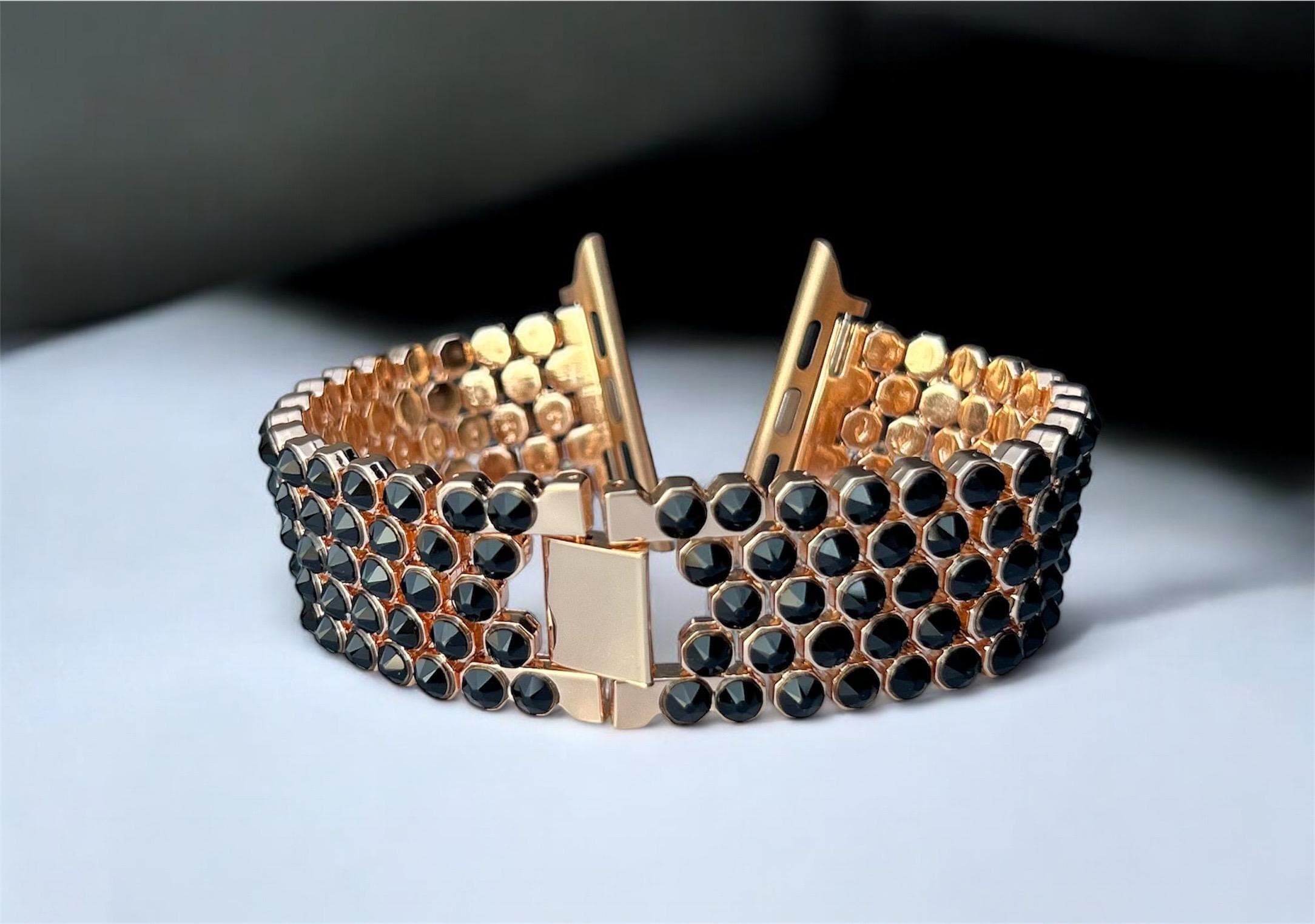 Luxury black highest quality Austrian crystal Apple watch band — photograph 1 of 10